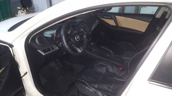2012 Mazda 3 I-Touring - cars & trucks - by owner - vehicle... for sale in Sycamore, IL – photo 12