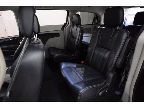 2015 Chrysler Town & Country mini-van Touring 207 13 PER MONTH! for sale in Rockford, IL – photo 6