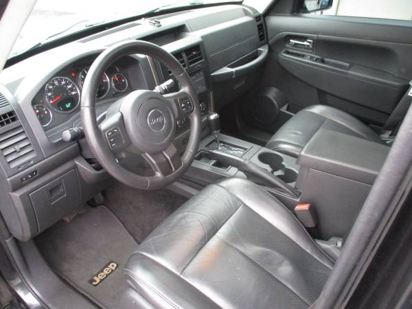 2012 JEEP LIBERTY SPORT LEATHER 100K MILES - - by for sale in Providence, RI – photo 14