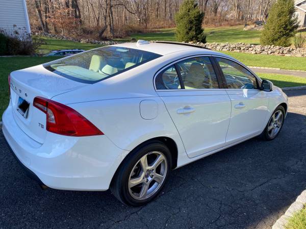 2012 Volvo S-60 T5 Sedan 4D - cars & trucks - by owner - vehicle... for sale in Fairfield, NY – photo 3