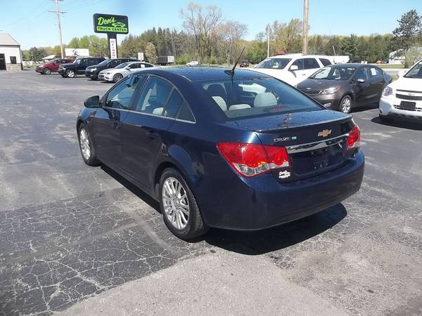 2011 CHEVY CRUZE ECO - - by dealer - vehicle for sale in Tomah, WI – photo 4