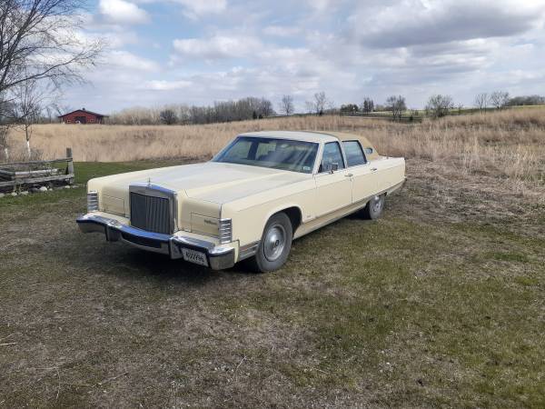 77 Lincoln Continental Towncar for sale in Waverly, MN – photo 4