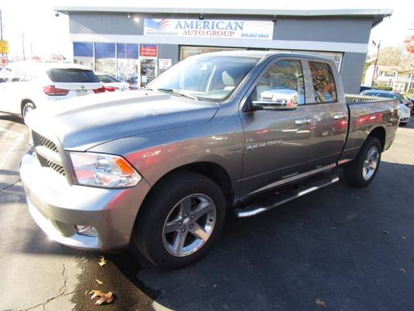 2012 RAM 1500 4WD Quad Cab 140.5 Express - cars & trucks - by dealer... for sale in Maple Shade, NJ – photo 2