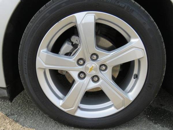 2017 Chevrolet Volt hatchback LT (Silver Ice Metallic) - cars &... for sale in Lakeport, CA – photo 24