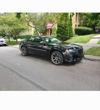 2014 Chrysler 300 John varvatos AWD for sale in Chicago, IL – photo 2