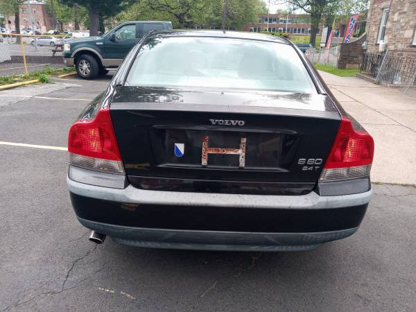 2002 Volvo S60 Turbo Auto 4drs Sunroof-Leather-Cold AC-CD player for sale in Philadelphia, PA – photo 4