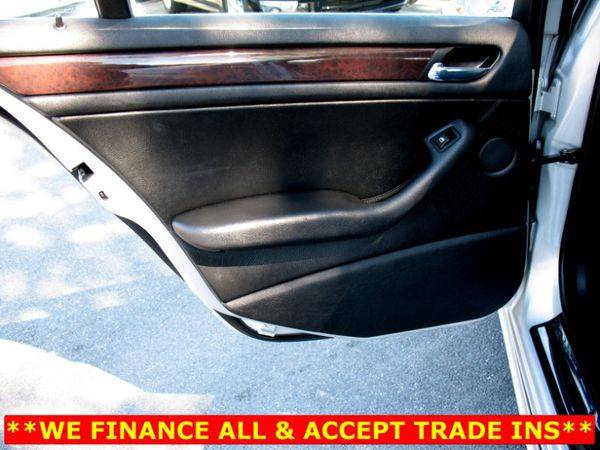 2002 BMW 3 Series 330 i - WE FINANCE EVERYONE!!(se habla espao) for sale in Fairfax, VA – photo 15