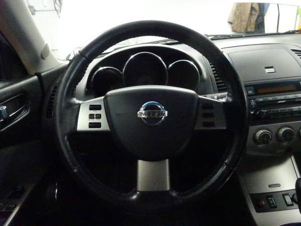 2005 Nissan Altima SL*128,000 miles*Bose*Heated leather*Dual exhaust* for sale in West Allis, WI – photo 5