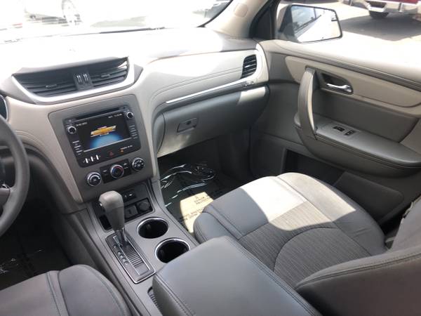 2015 Chevrolet Traverse LS FWD w/PDC - - by dealer for sale in Moreno Valley, CA – photo 23