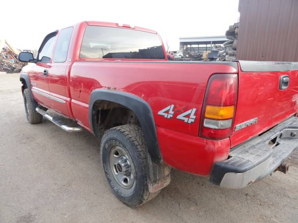 2003 GMC Sierra 2500 HD - cars & trucks - by dealer - vehicle... for sale in Dorchester, WI – photo 3