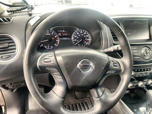 2019 Nissan Pathfinder 4x4 SV - - by dealer - vehicle for sale in Farmington, NM – photo 6
