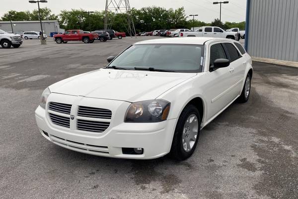 2006 DODGE MAGNUM SXT-1 OWNER-RWD! - - by dealer for sale in Murfreesboro, TN – photo 2