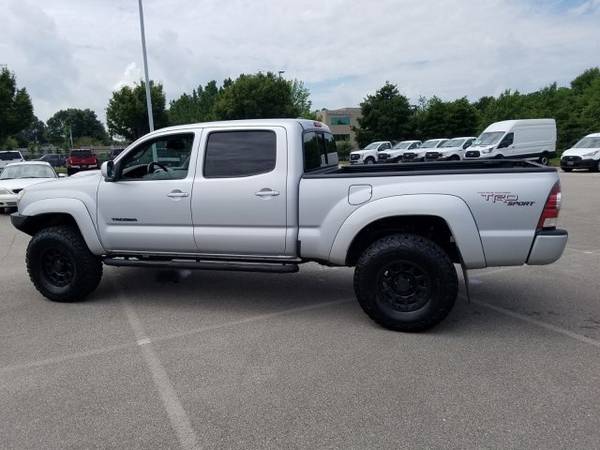 2011 Toyota Tacoma PreRunner SKU:BM029929 Double Cab for sale in Memphis, TN – photo 9