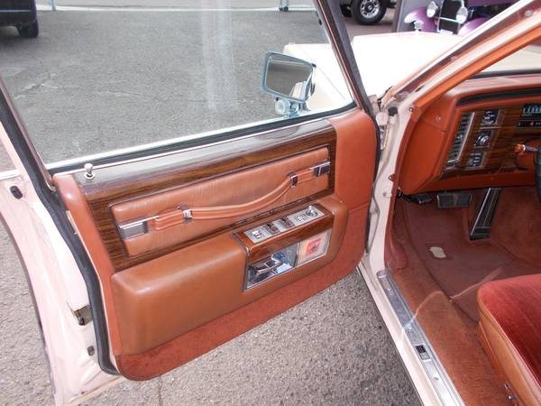 1977 Cadillac Sedan Diville, 36,654 original miles. 425 V-8, auto tran for sale in Creswell, OR – photo 13