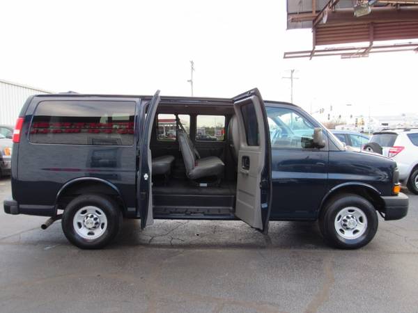 2012 Chevrolet Express Passenger 2500 - cars & trucks - by dealer -... for sale in Rockford, WI – photo 23