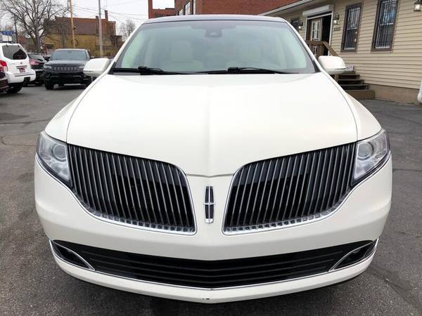 2013 Lincoln MKT 3 5L with EcoBoost AWD CALL OR TEXT TODAY! - cars & for sale in Cleveland, OH – photo 2