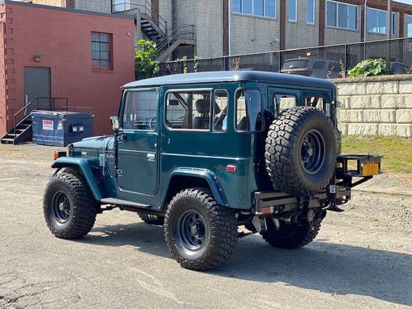 1977 TOYOTA LAND CRUISER - Financing Available! - cars & trucks - by... for sale in Mamaroneck, NY – photo 6