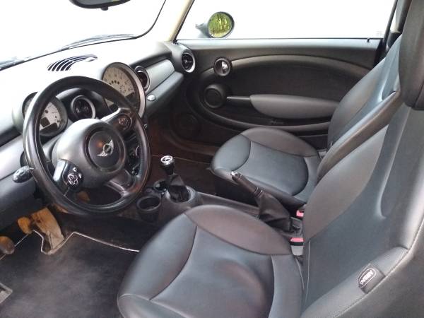 2012 Mini Cooper hatchback coupe leather pano roof 6-speed for sale in Southbury, CT – photo 4