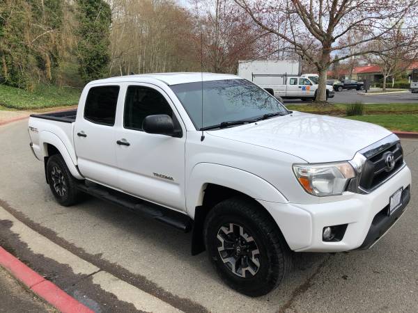 2012 Toyota Tacoma Double Cab SR5 TRD 4WD - Clean title, Auto for sale in Kirkland, WA – photo 3