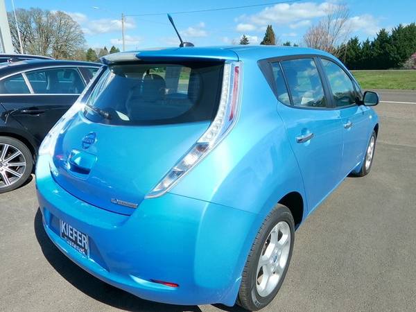 2012 Nissan LEAF Electric 4dr HB SL Sedan - - by for sale in Corvallis, OR – photo 4