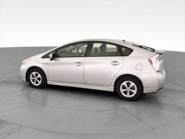 2015 Toyota Prius Two Hatchback 4D hatchback Silver - FINANCE ONLINE... for sale in Fort Collins, CO – photo 6