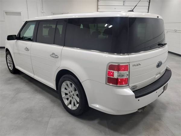 2011 Ford Flex SEL with - - by dealer - vehicle for sale in Wapakoneta, OH – photo 8
