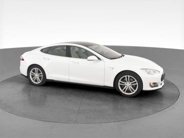 2013 Tesla Model S Sedan 4D sedan White - FINANCE ONLINE - cars &... for sale in Luke Air Force Base, AZ – photo 14