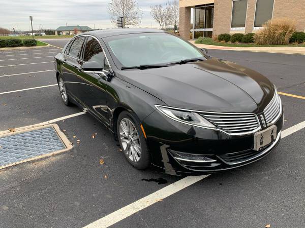 2013 Lincoln MKZ 3.7L Base - cars & trucks - by owner - vehicle... for sale in Odessa, DE – photo 4