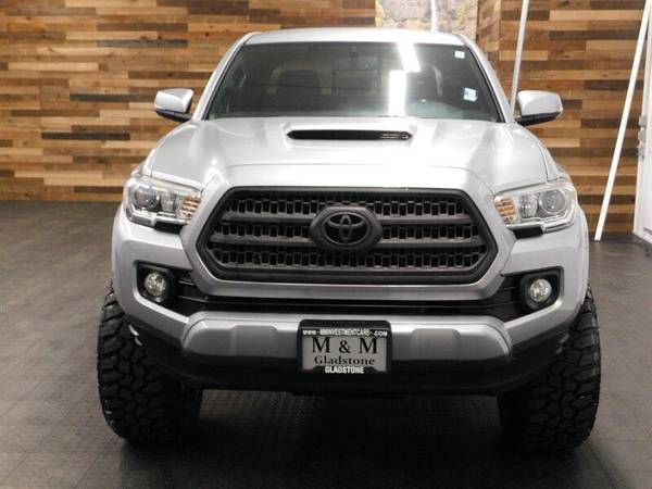 2016 Toyota Tacoma TRD Sport 4X4/LIFTED 6 INC w/MUD TIRES/SHARP for sale in Gladstone, OR – photo 5