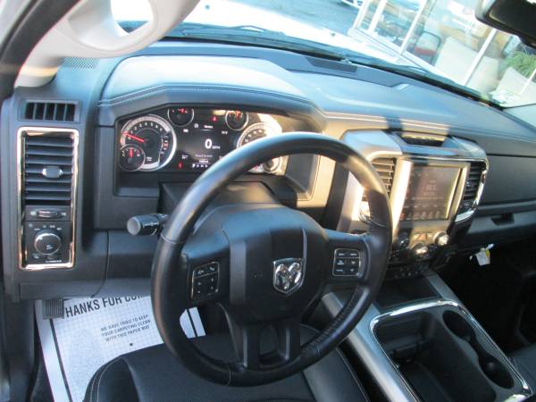 2017 DODGE RAM SPORT CREWCAB 4X4 V8 5.7 HEMI - cars & trucks - by... for sale in East Providence, RI – photo 15