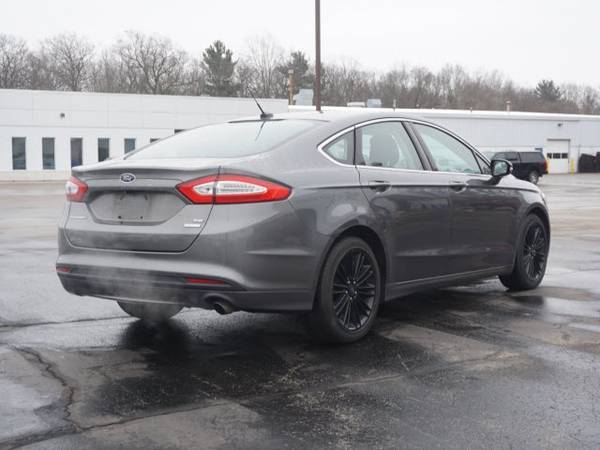 2014 Ford Fusion SE - - by dealer - vehicle for sale in Muskegon, MI – photo 3