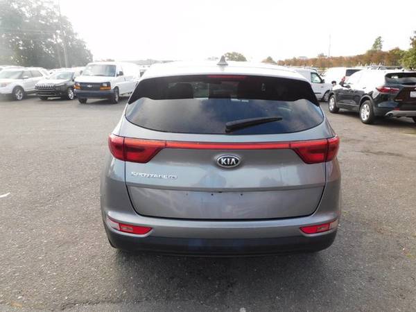 Kia Sportage LX FWD SUV 1 Owner Sport Utility 45 A Week Payments... for sale in Hickory, NC – photo 3