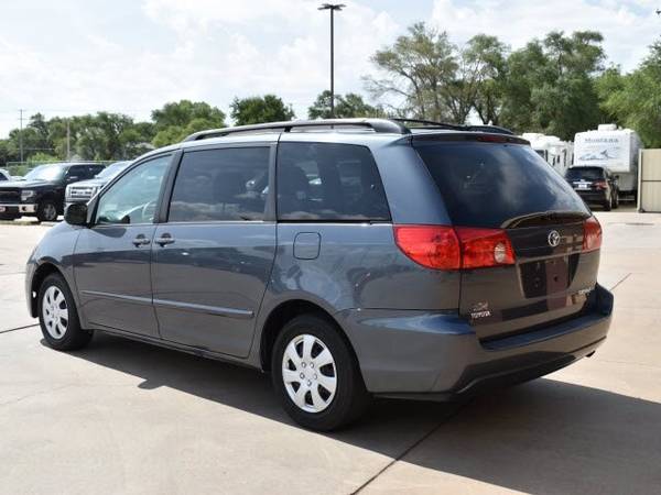 2009 Toyota Sienna LE - cars & trucks - by dealer - vehicle... for sale in Wichita, KS – photo 8