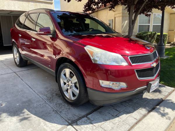 Chevy Traverse LT for sale in Madera, CA – photo 2