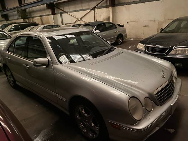 2000 MERCEDES E430 CLEAN TITLE SPORT PACKAGE - cars & trucks - by... for sale in Bakersfield, CA – photo 4