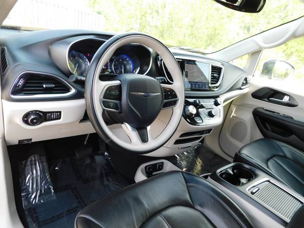 2020 Chrysler Pacifica Limited Warranty Included - Price Negotiable for sale in Fredericksburg, VA – photo 11