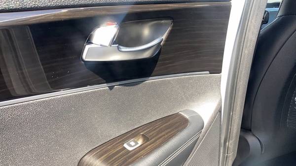 2019 Kia Sorento EX V6 hatchback Sparkling Silver for sale in Carson City, NV – photo 14