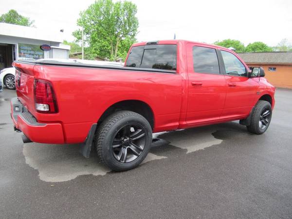 2014 Dodge Ram 1500 Crew Cab Sport Pickuup 4D 6 1/3 4WD - cars & for sale in St.Charles, MO – photo 6
