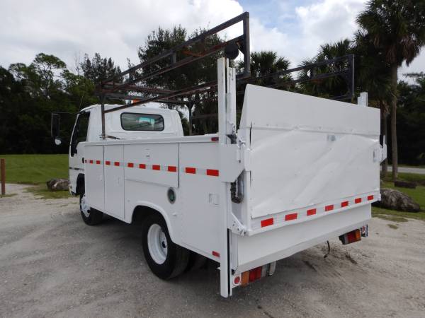 2007 Chevrolet W4500 Service Utility Truck Low Miles Diesel FL Truck... for sale in West Palm Beach, FL – photo 5