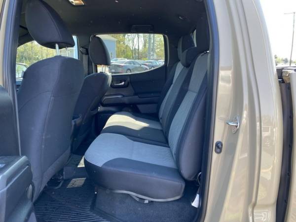 2020 Toyota Tacoma TRD OFF ROAD DOUBLE CAB 4X4, WARRANTY, NAV for sale in Norfolk, VA – photo 24