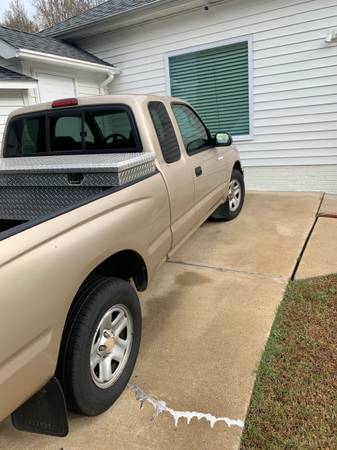 2004 Toyota Tacoma - cars & trucks - by owner - vehicle automotive... for sale in Charlotte, NC – photo 9