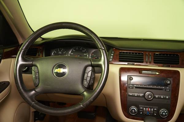 2011 Chevrolet Impala LT for sale in KERNERSVILLE, NC – photo 9
