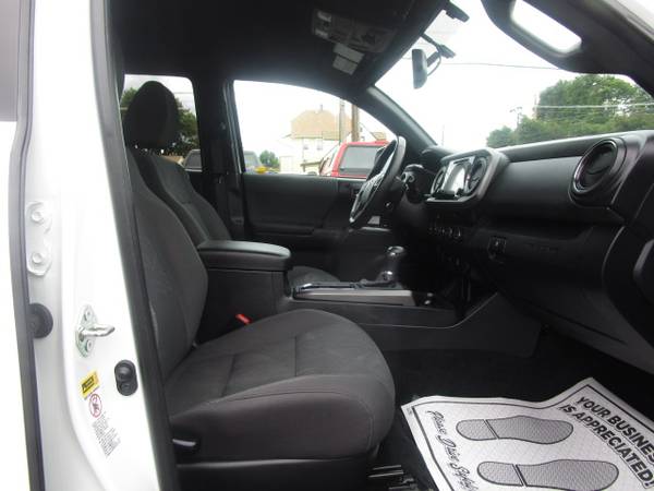 2016 TOYOTA TACOMA TRD DOUBLE CAB - CLEAN CAR FAX - NAVIGATION -CAMERA for sale in Scranton, PA – photo 12