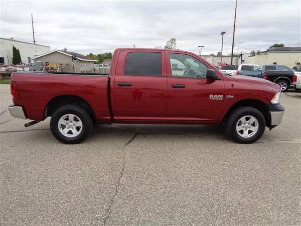 2014 RAM SXT EXPRESS 1500 CREW CAB 4X4 with 5.7L Hemi for sale in Wautoma, WI – photo 5