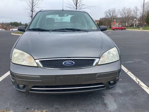 2007 Ford Focus SES 4D Sedan! Runs Amoooth! - cars & trucks - by... for sale in MANASSAS, District Of Columbia – photo 4