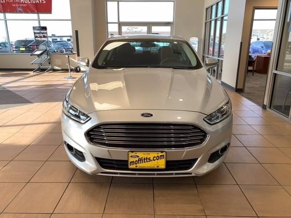 2016 Ford Fusion SE - cars & trucks - by dealer - vehicle automotive... for sale in Boone, IA – photo 4