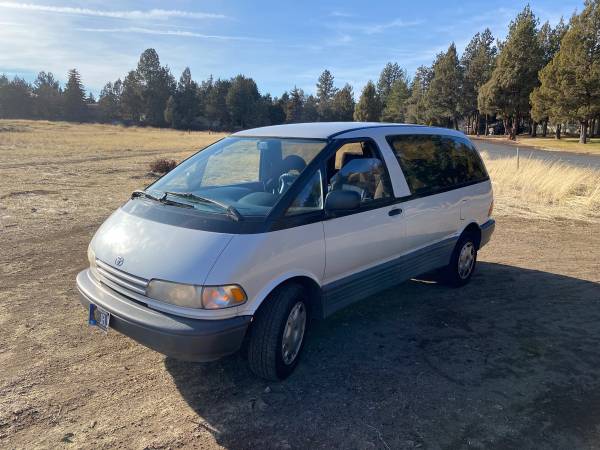 1993 CREAM Toyota Previa Van - cars & trucks - by owner - vehicle... for sale in Bend, OR – photo 2