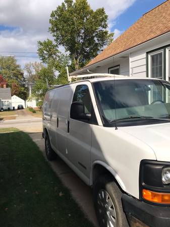 2005 gmc savana 2500 for sale in PARMA, OH – photo 3