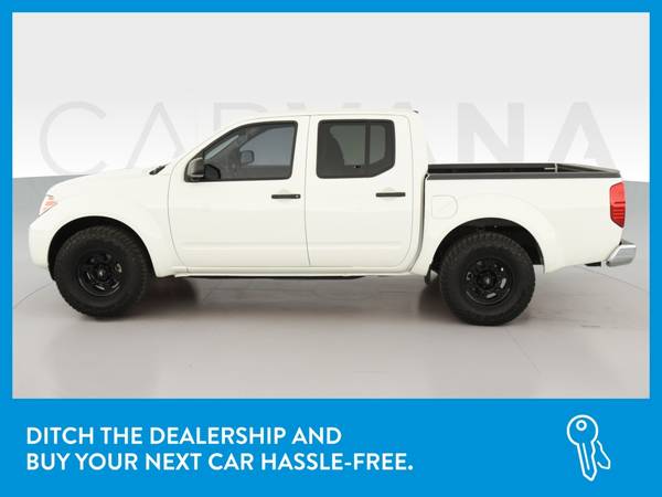 2018 Nissan Frontier Crew Cab SV Pickup 4D 5 ft pickup White for sale in Beaumont, TX – photo 4