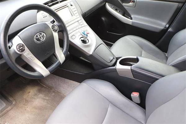 2014 Toyota Prius 12702P - cars & trucks - by dealer - vehicle... for sale in Palo Alto, CA – photo 11